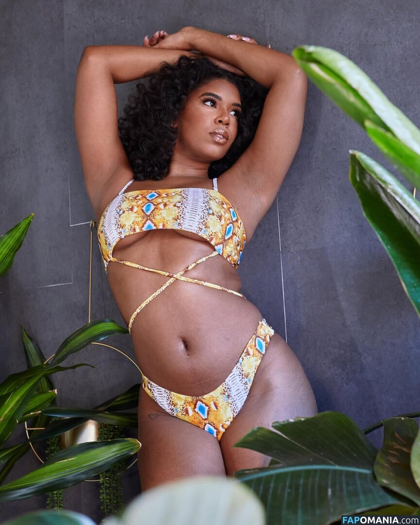 Yasmeen Kearra / yaskearra / yasmeen.kearra Meztelen OnlyFans  Kikerült fotó #3