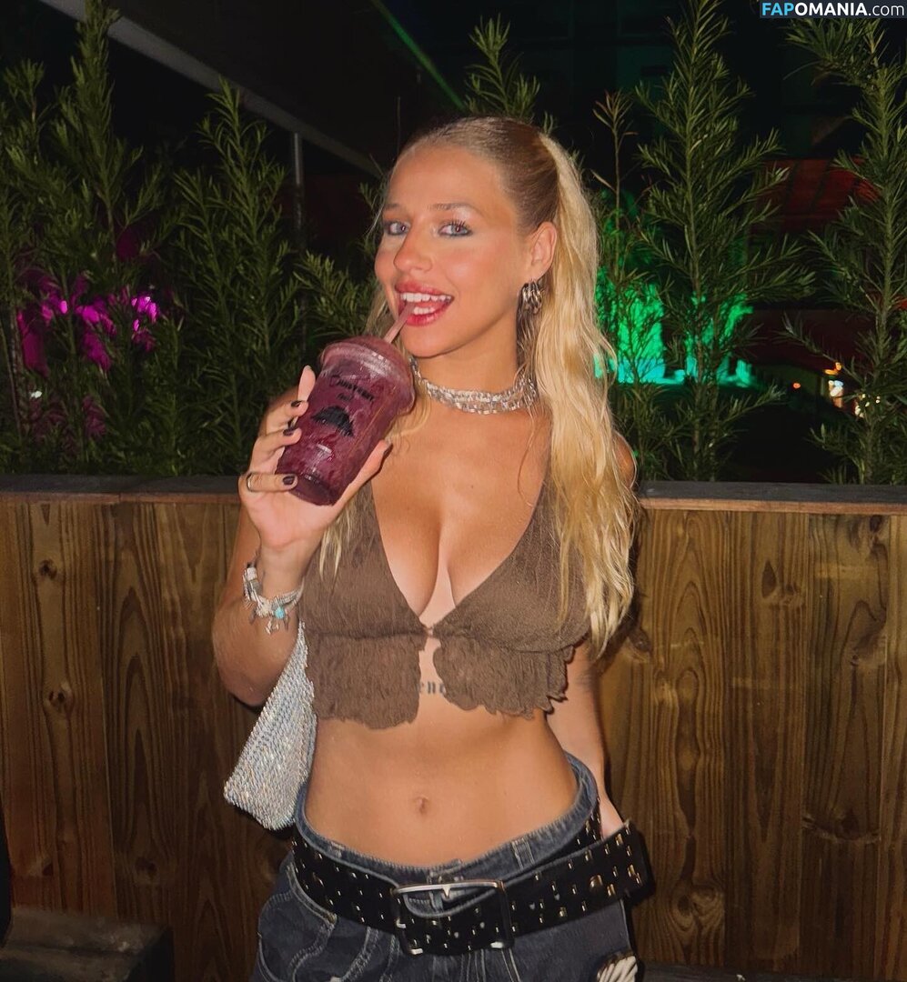 Yasmin Coelho / coelho.yas Meztelen OnlyFans  Kikerült fotó #5