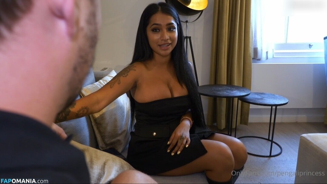 Yasmina Khan Meztelen OnlyFans  Kikerült fotó #5