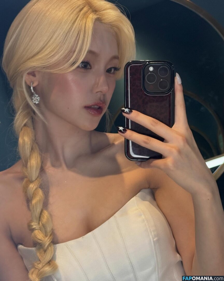 Yeji - ITZY (예지, Hwang Ye-ji) / yezyizhere Meztelen OnlyFans  Kikerült fotó #12