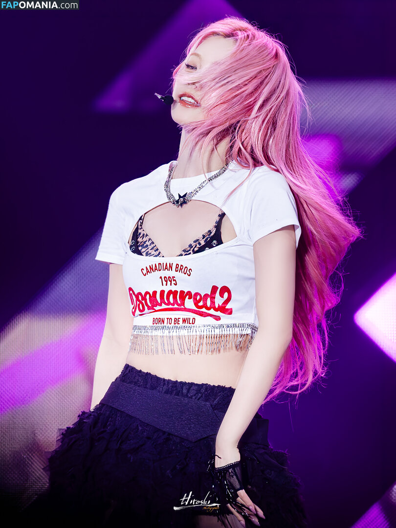 Hwang Ye-ji / ITZY (예지 / Yeji / yezyizhere Meztelen OnlyFans  Kikerült fotó #52