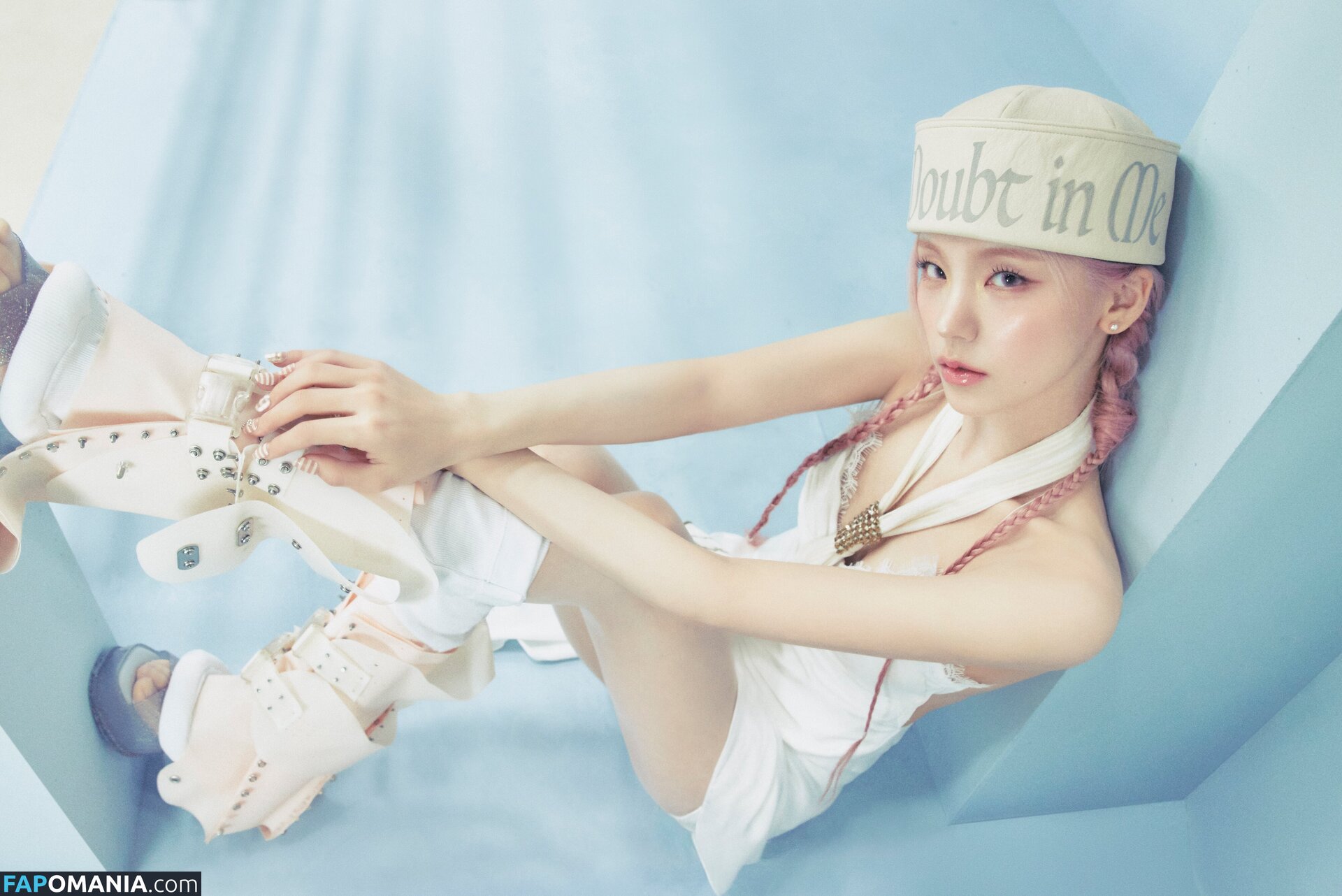 Hwang Ye-ji / ITZY (예지 / Yeji / yezyizhere Meztelen OnlyFans  Kikerült fotó #61