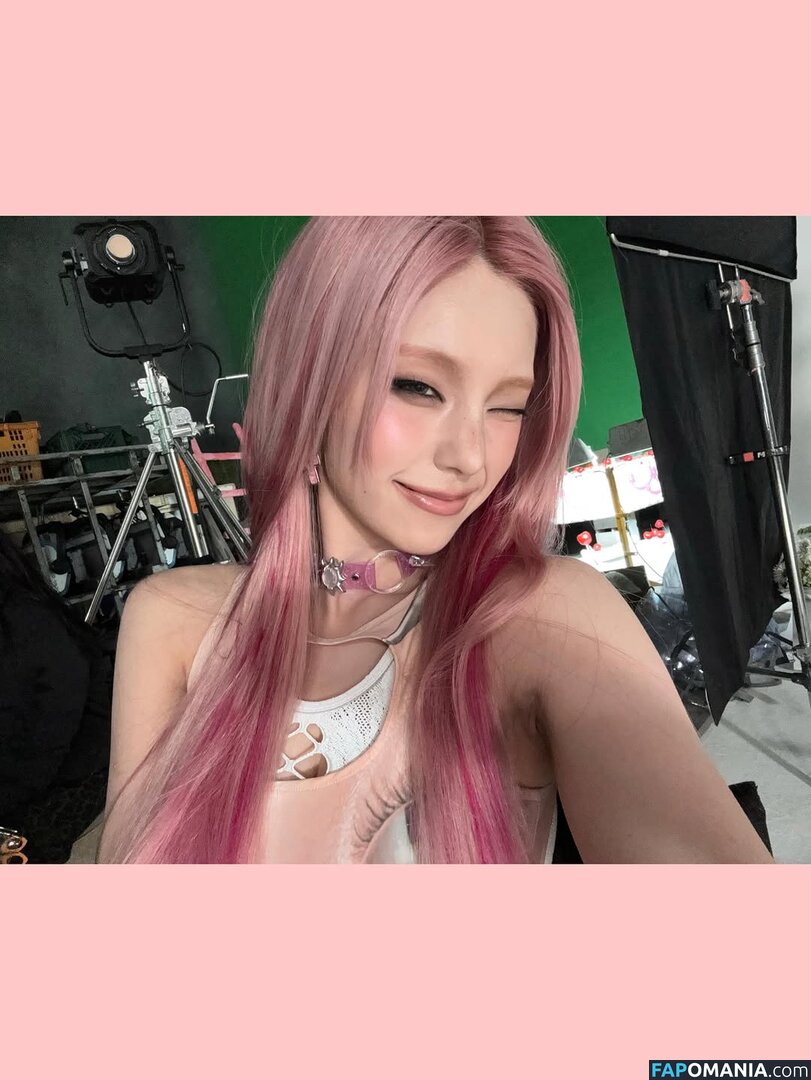 Hwang Ye-ji / ITZY (예지 / Yeji / yezyizhere Meztelen OnlyFans  Kikerült fotó #67