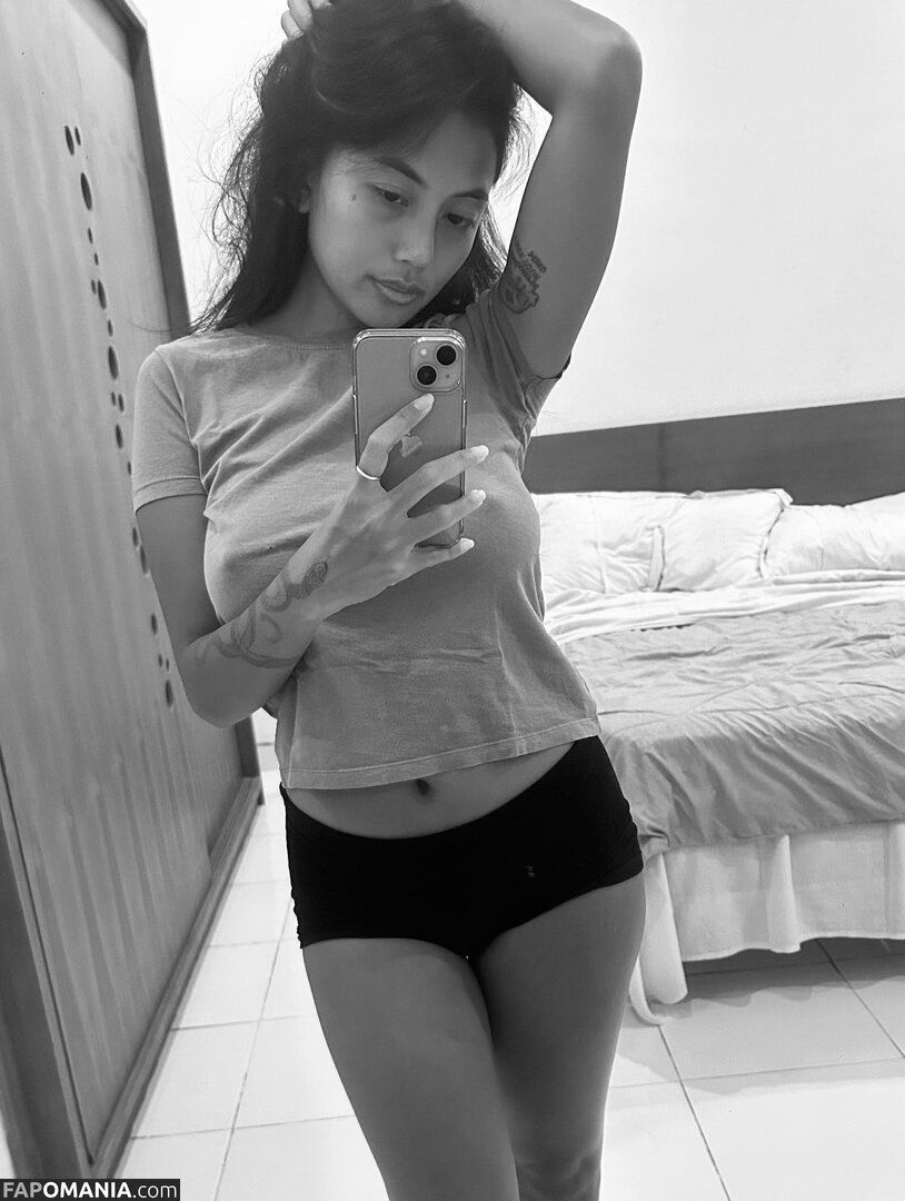 5leepyhead_ / Yeti Kurnia / https: / notp0cahonta5 Meztelen OnlyFans  Kikerült fotó #19
