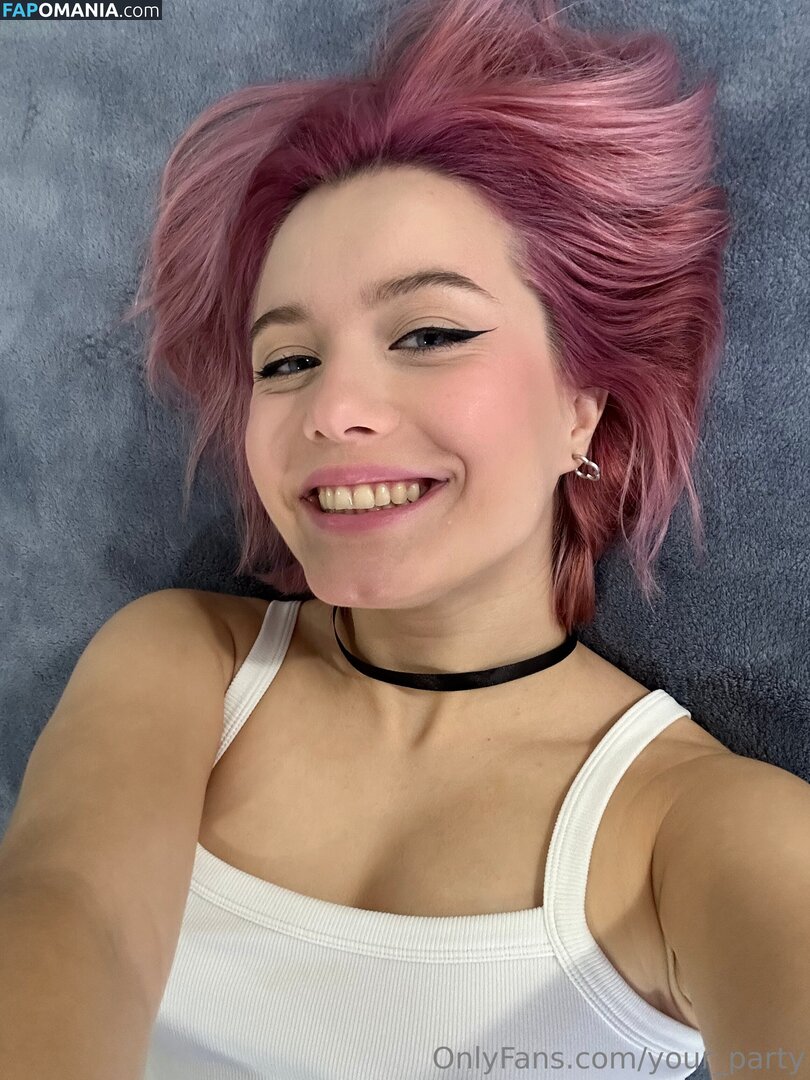 b.joint.queen / your_bj_queen Meztelen OnlyFans  Kikerült fotó #1