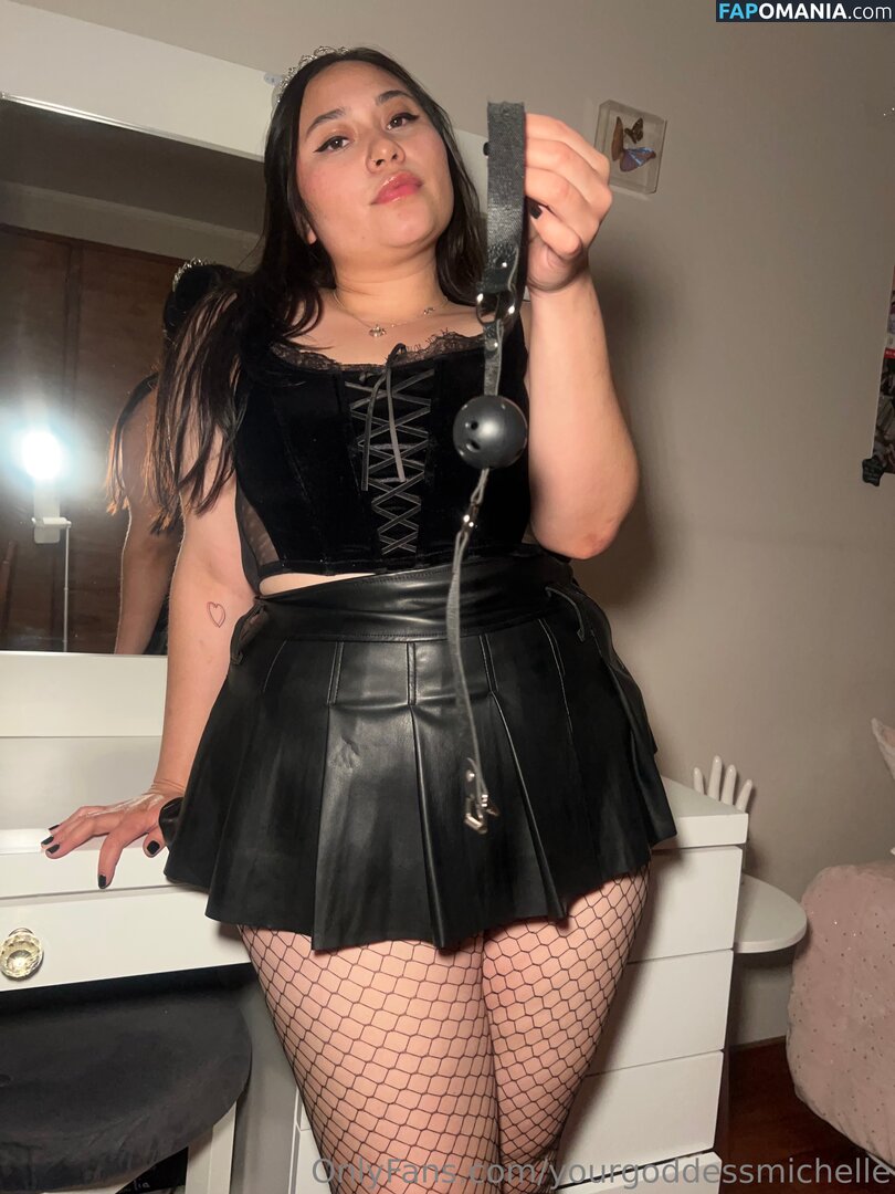 yourgoddessmichelle / yourssmichelle Meztelen OnlyFans  Kikerült fotó #17