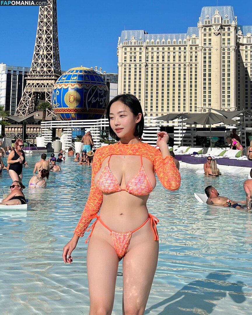 Yumin Lee / kingvivianelee Meztelen OnlyFans  Kikerült fotó #2
