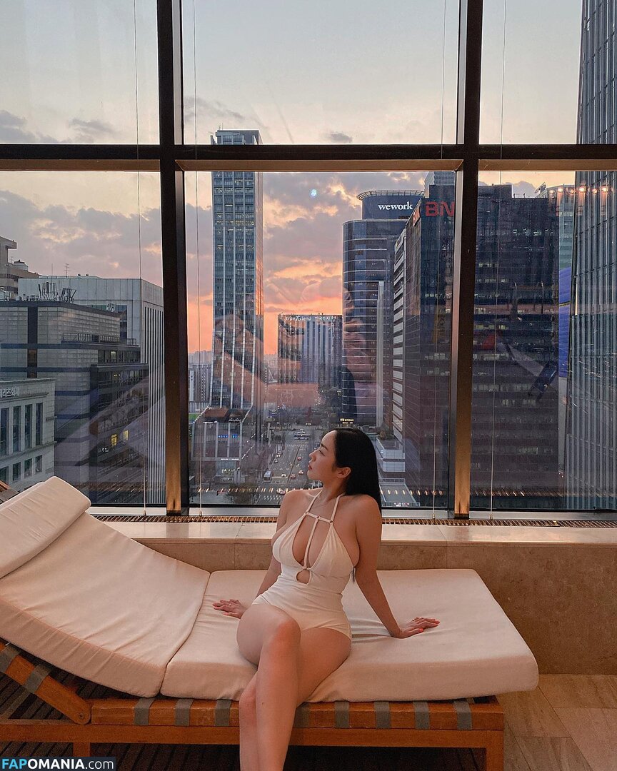 Yumin Lee / kingvivianelee Meztelen OnlyFans  Kikerült fotó #12