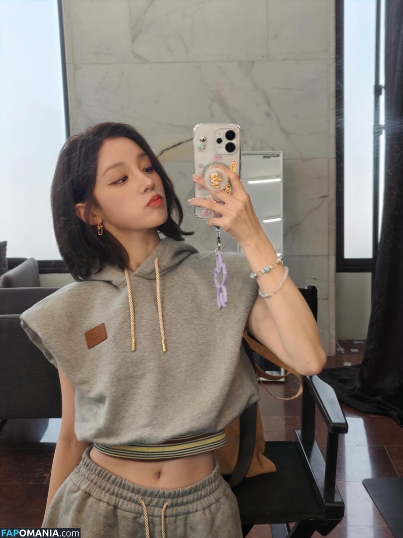 _Yuqi_ / https: / yuqisong.923 / yuqisun Meztelen OnlyFans  Kikerült fotó #55
