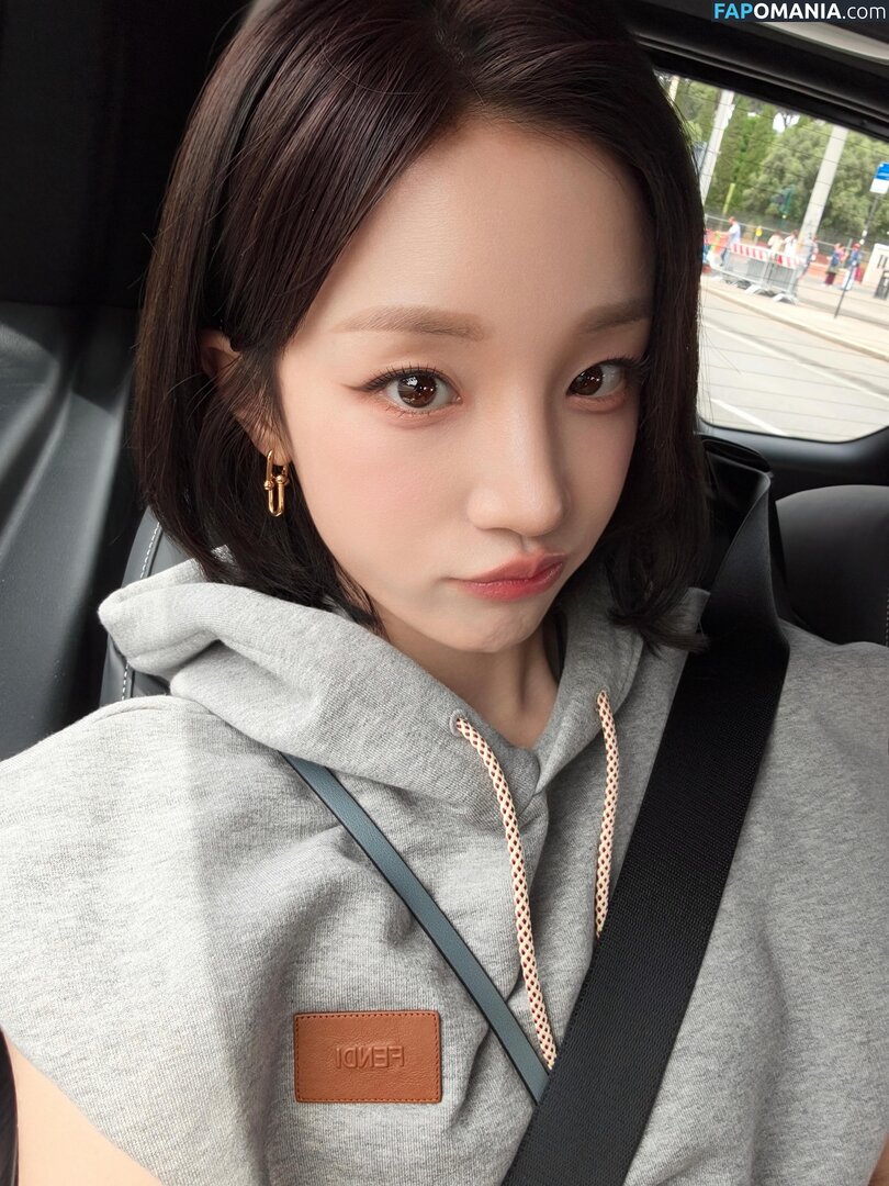_Yuqi_ / https: / yuqisong.923 / yuqisun Meztelen OnlyFans  Kikerült fotó #56