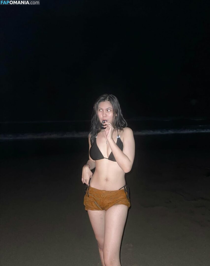 Yuri Gen / ilyrgennn / yengshdx_ Meztelen OnlyFans  Kikerült fotó #2