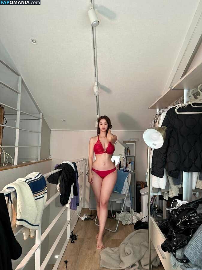 Yuyuhwa / yu_yuhwa / yuyuhwa_tw Meztelen OnlyFans  Kikerült fotó #21