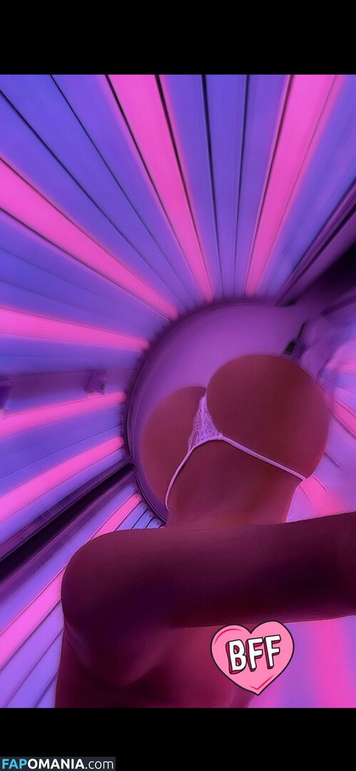 Yvniisbk / https: Meztelen OnlyFans  Kikerült fotó #3