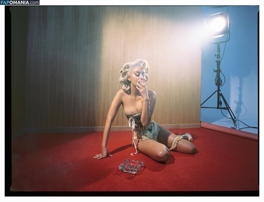Zahia Dehar / zahiaofficiel Meztelen OnlyFans  Kikerült fotó #307