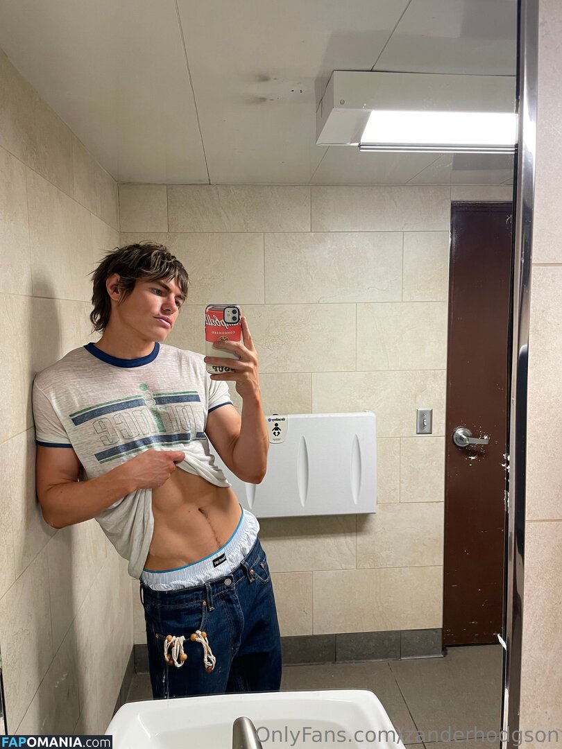zanderhodgson Meztelen OnlyFans  Kikerült fotó #1