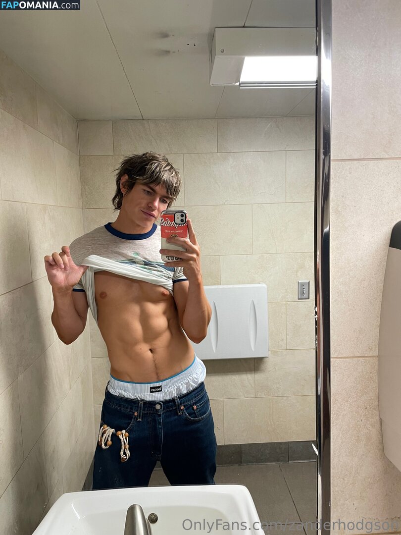 zanderhodgson Meztelen OnlyFans  Kikerült fotó #3
