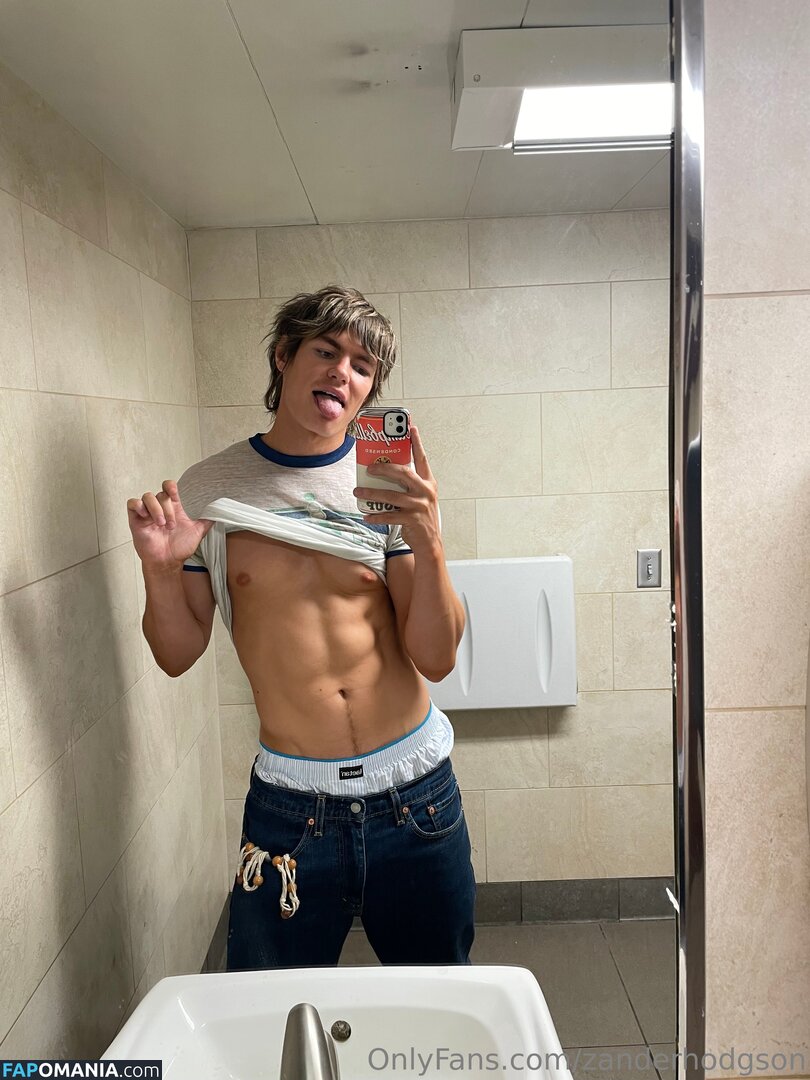 zanderhodgson Meztelen OnlyFans  Kikerült fotó #4