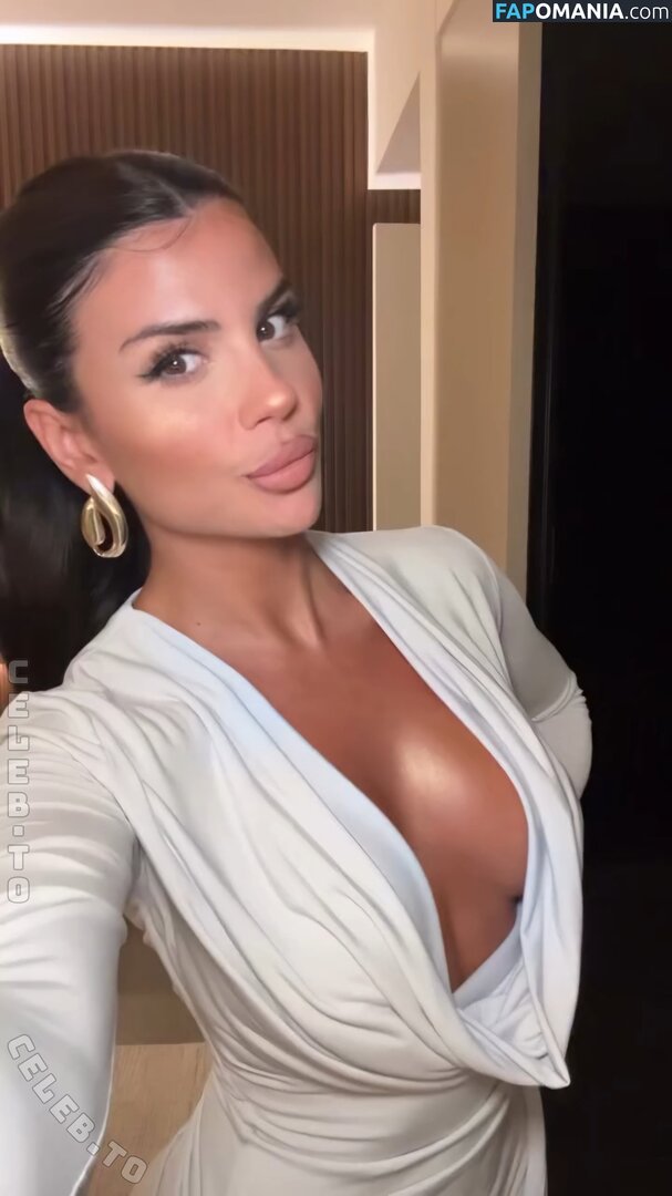 Zara Secret / zara_secret / zara_secrett Meztelen OnlyFans  Kikerült fotó #1