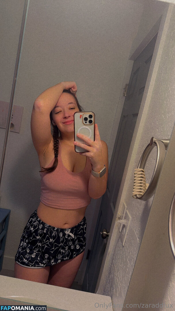 zaraddluxe / zaraluxeee Meztelen OnlyFans  Kikerült fotó #15