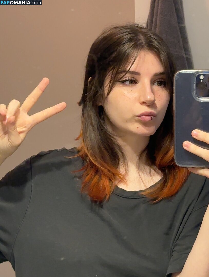 Zastela / Zasterini / zastelaz Meztelen OnlyFans  Kikerült fotó #2