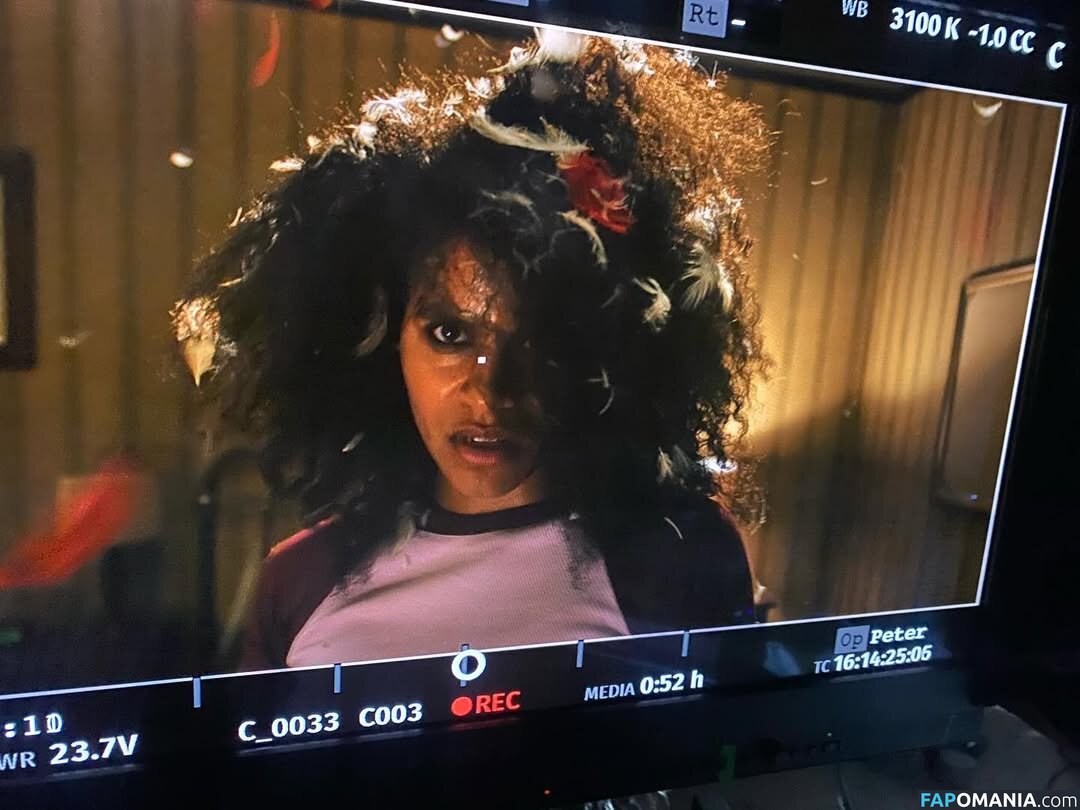 Zazie Beetz / zaziebeetz Meztelen OnlyFans  Kikerült fotó #2