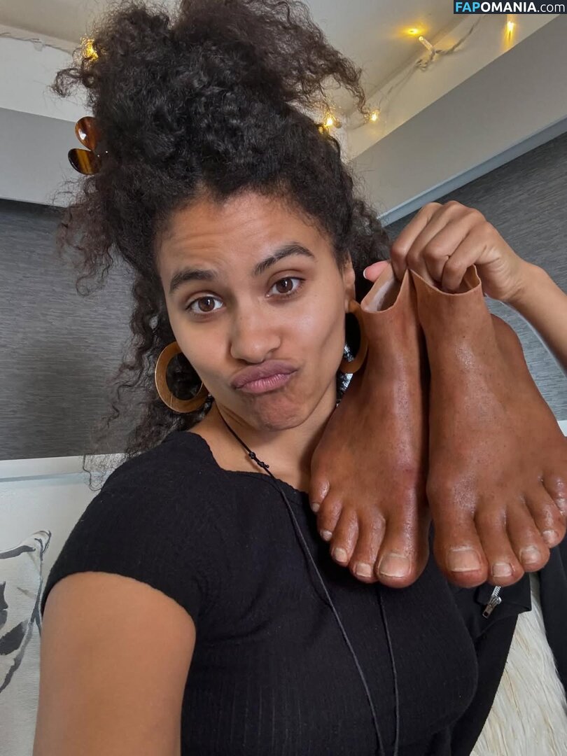Zazie Beetz / zaziebeetz Meztelen OnlyFans  Kikerült fotó #9