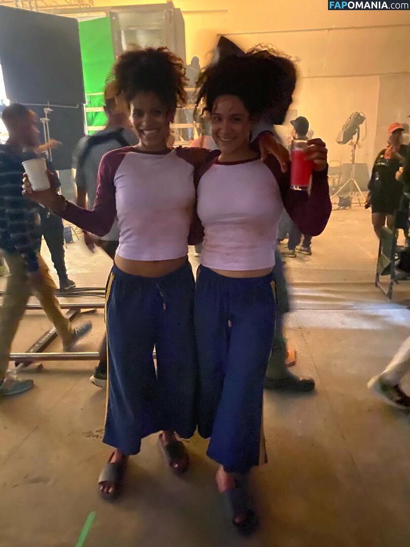 Zazie Beetz / zaziebeetz Meztelen OnlyFans  Kikerült fotó #11