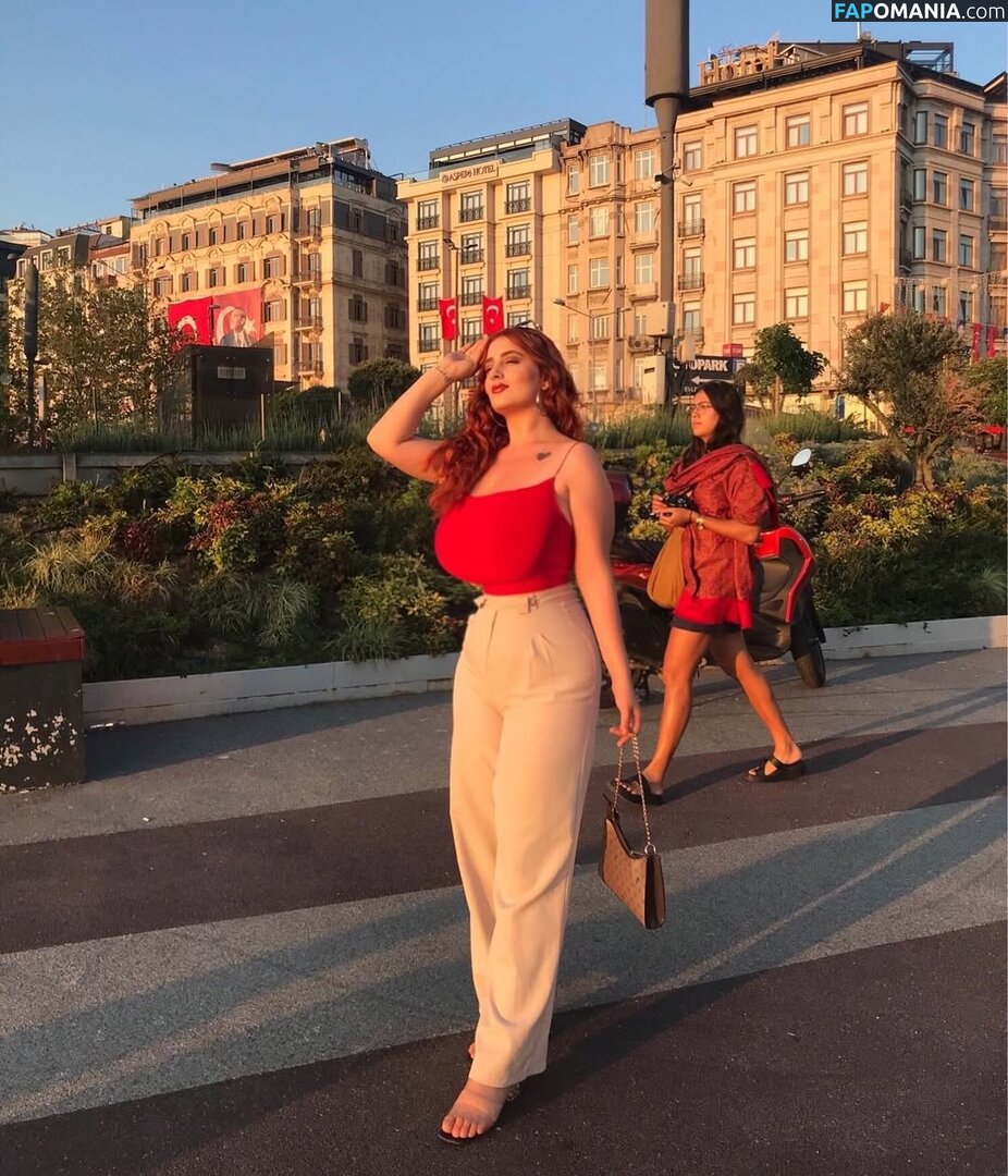 Zehra Aslan / _zehraasln Meztelen OnlyFans  Kikerült fotó #9