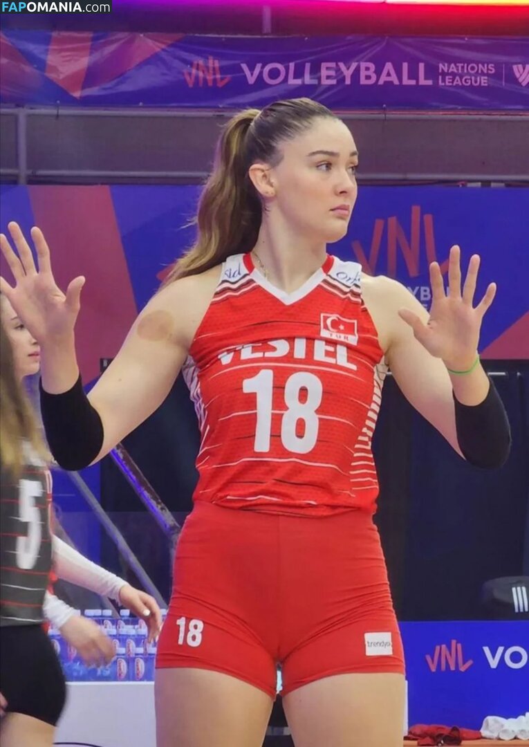 Zehra Gunes Meztelen OnlyFans  Kikerült fotó #13