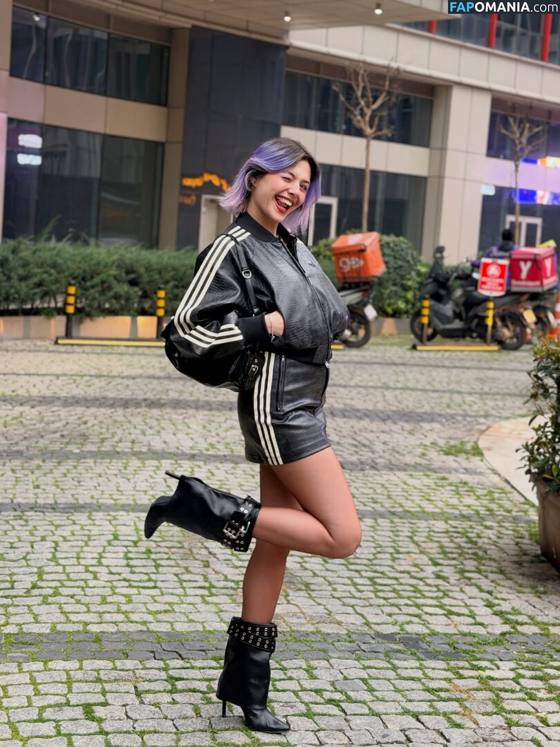 Zelderler Meztelen OnlyFans  Kikerült fotó #4