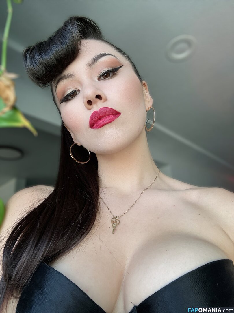 Serafina / Zeljia / sweetserafina / zeljiaa Meztelen OnlyFans  Kikerült fotó #8