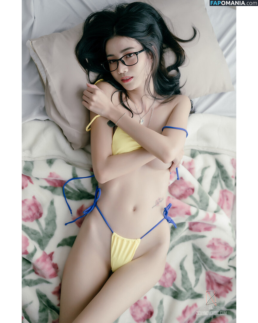 Zexyneverdie / zexyneverdie_ Meztelen OnlyFans  Kikerült fotó #3