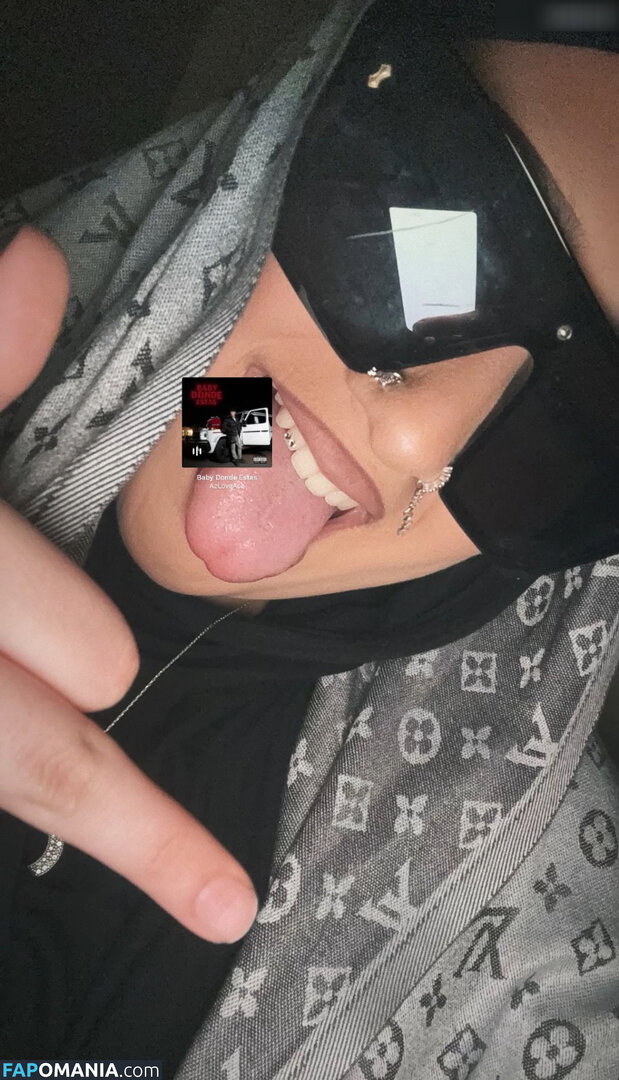 Zeynohijabi Meztelen OnlyFans  Kikerült fotó #4