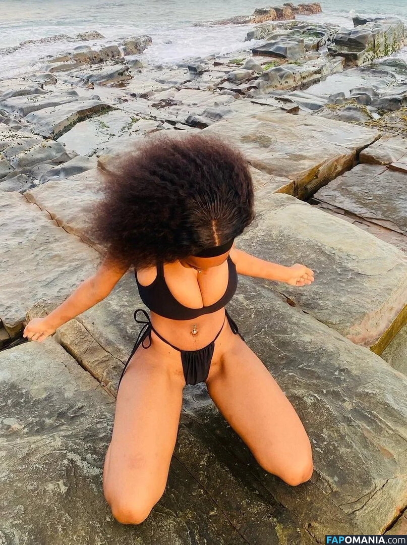 Zizipho Ondiswa / majokwenizizipho / zizipho_majokweni Meztelen OnlyFans  Kikerült fotó #19