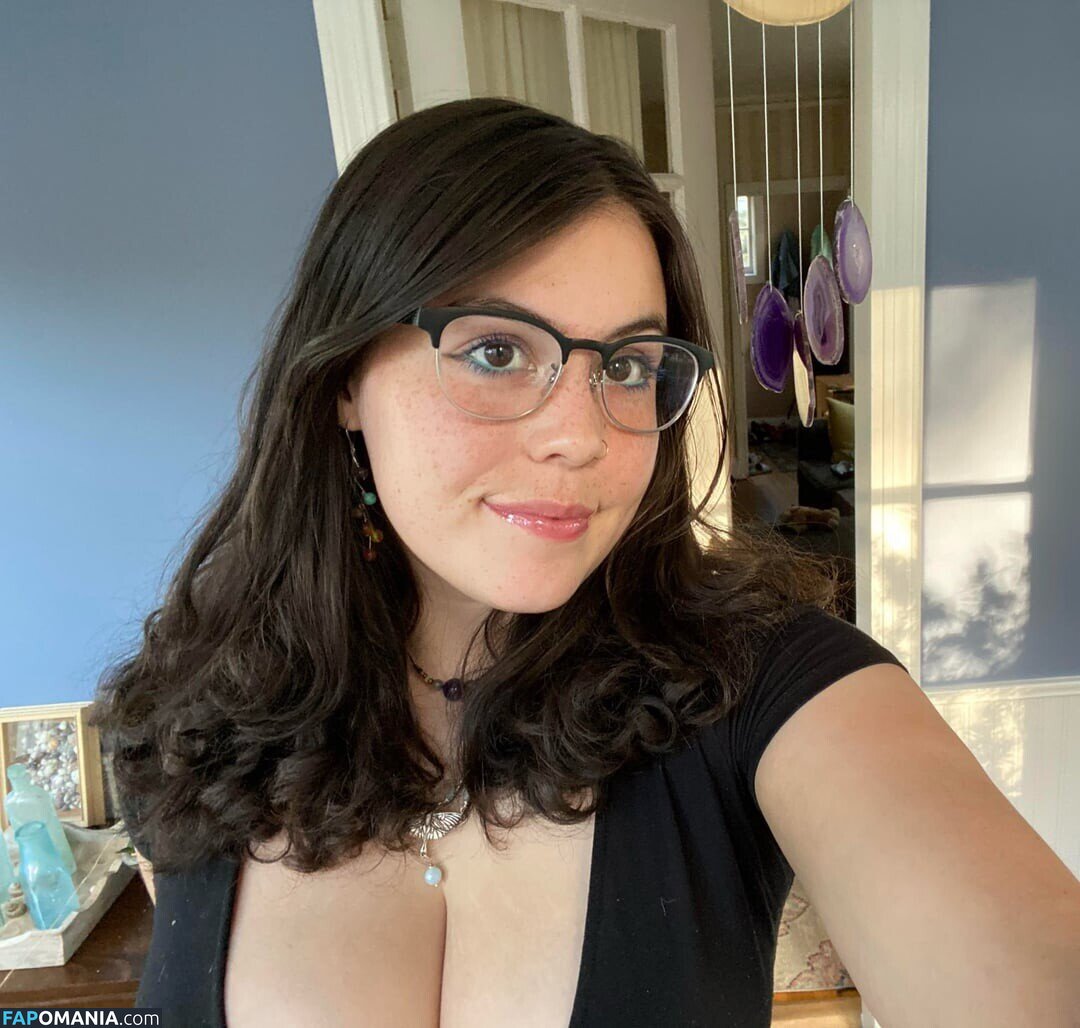 Zobug / snaiIgirl / zobug_ Meztelen OnlyFans  Kikerült fotó #6