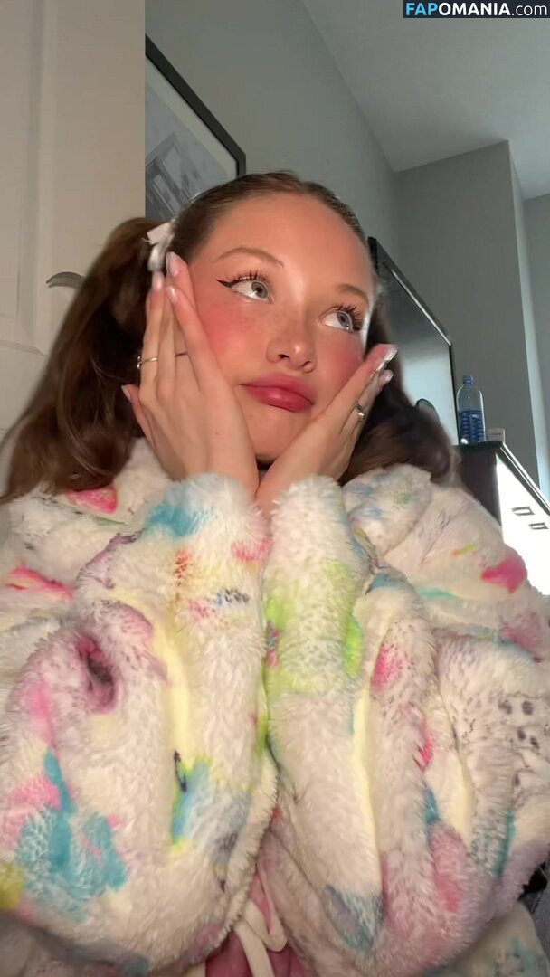 Zoe Colletti / zoecolletti Meztelen OnlyFans  Kikerült fotó #85
