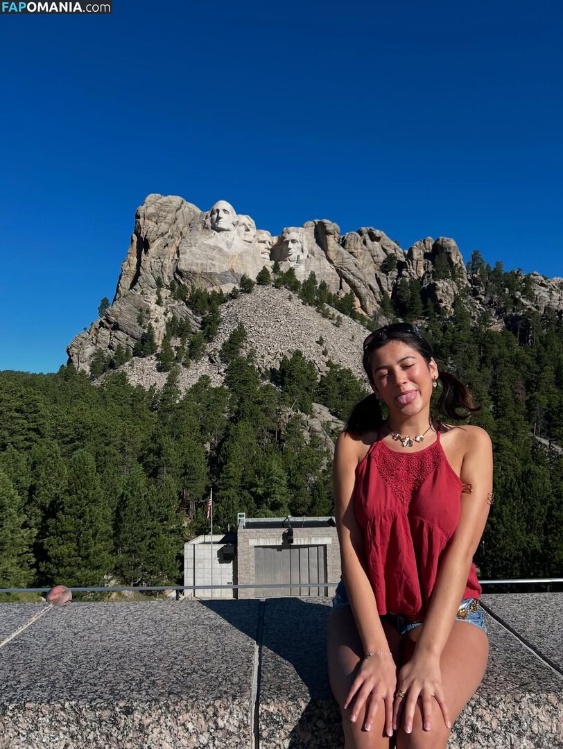 Zoe Grace Rodriguez / zoegracerodriguez Meztelen OnlyFans  Kikerült fotó #2