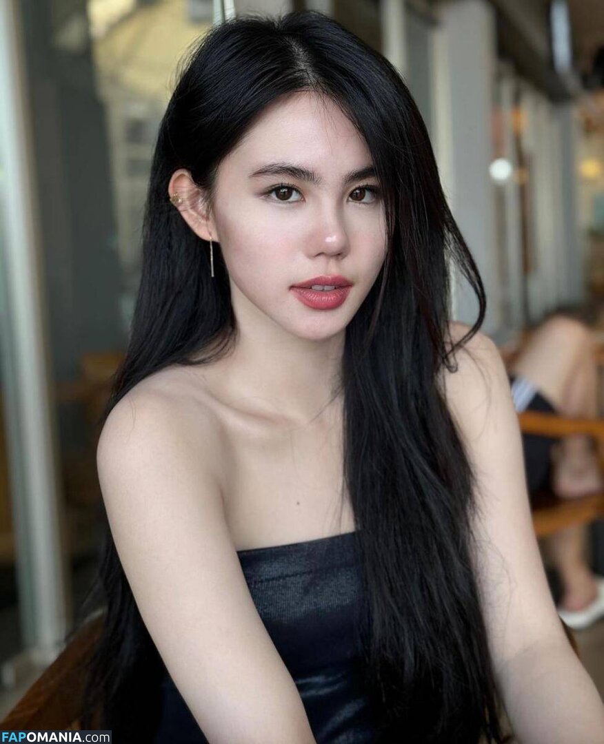 Zoe Levana Meztelen OnlyFans  Kikerült fotó #1