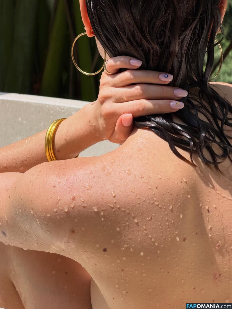 Zoelegavrian _ Zazou_dcy / zoelegavrian Meztelen OnlyFans  Kikerült fotó #4