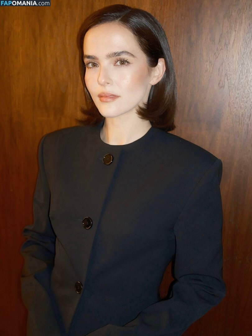 Zoey Deutch / zoeydeutch Meztelen OnlyFans  Kikerült fotó #351